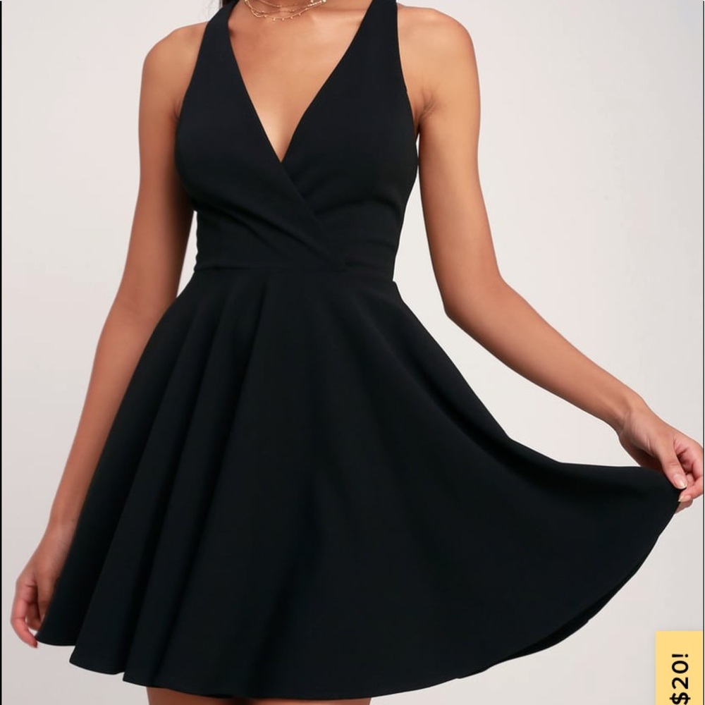 LULU’S | NWT Black Skater Twist Back Dress - Picture 2 of 9